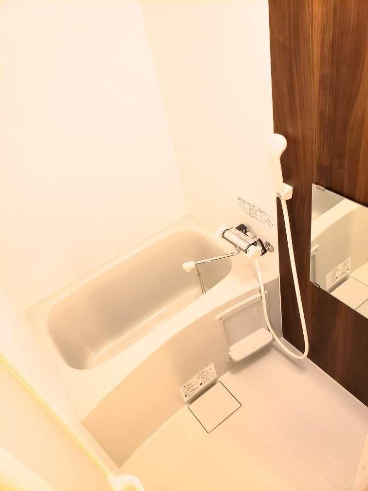 Room image 9