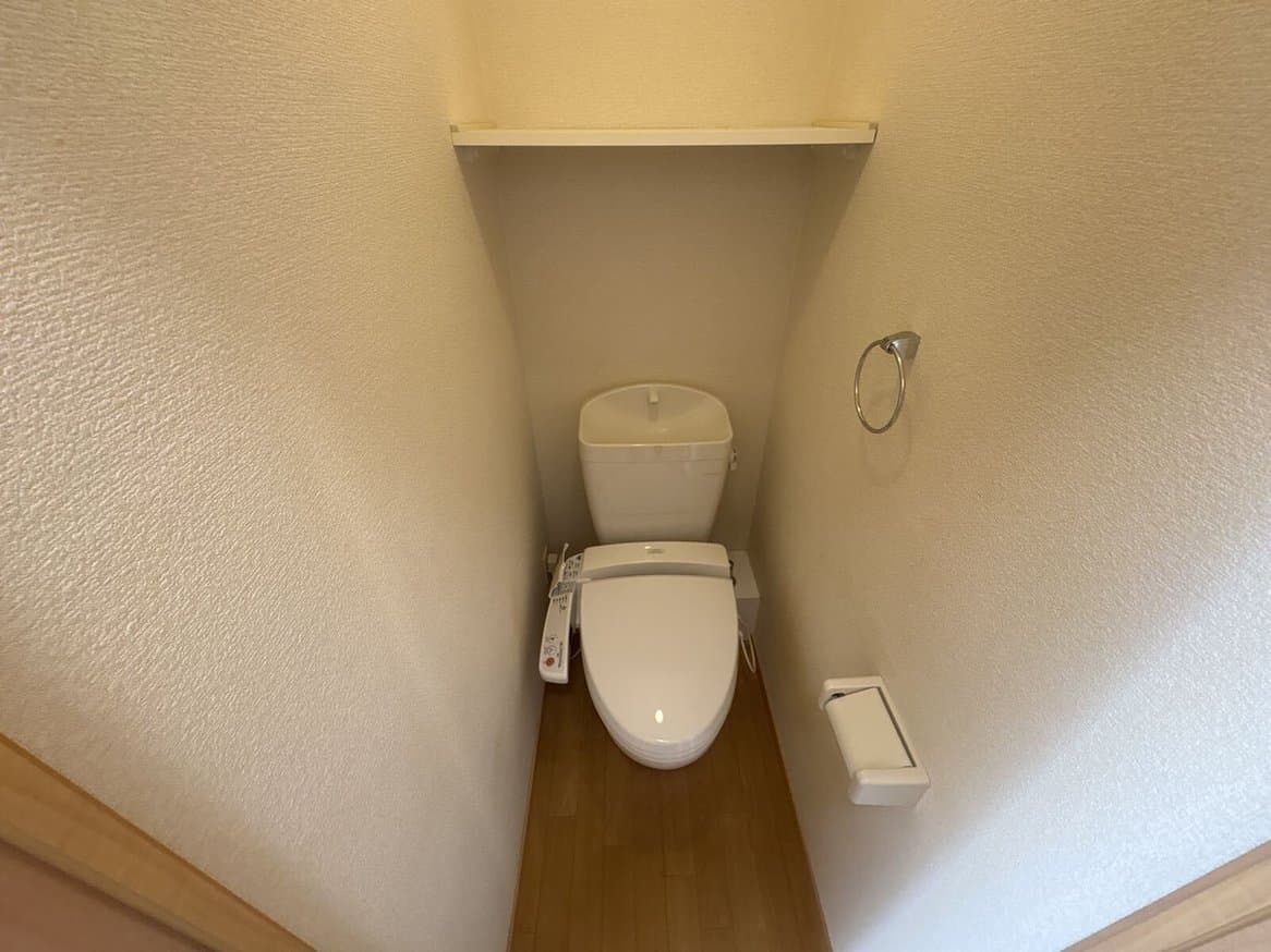 Room image 9