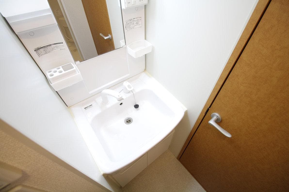 Room image 13
