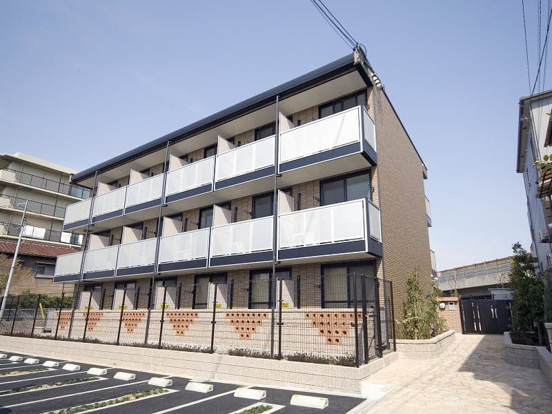 Main Image