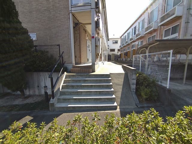 Room image 13