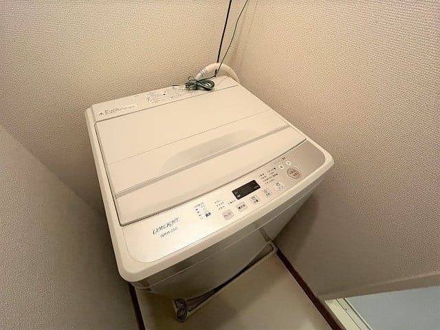 Room image 12