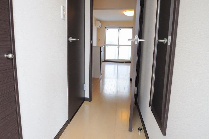 Room image 10