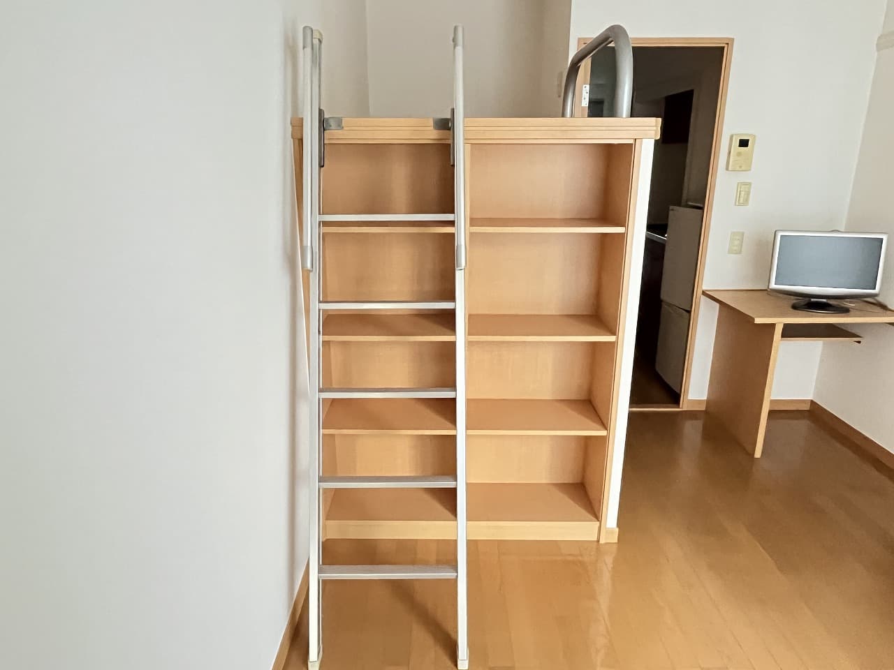Room image 10