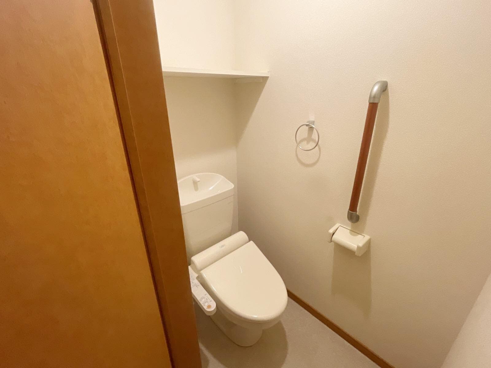 Room image 9