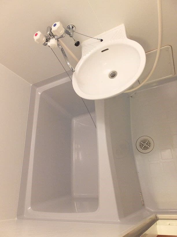 Room image 11
