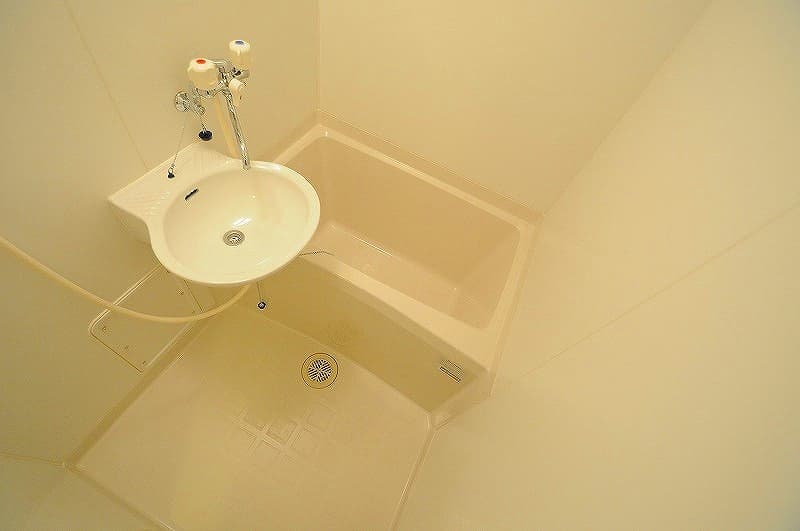 Room image 10