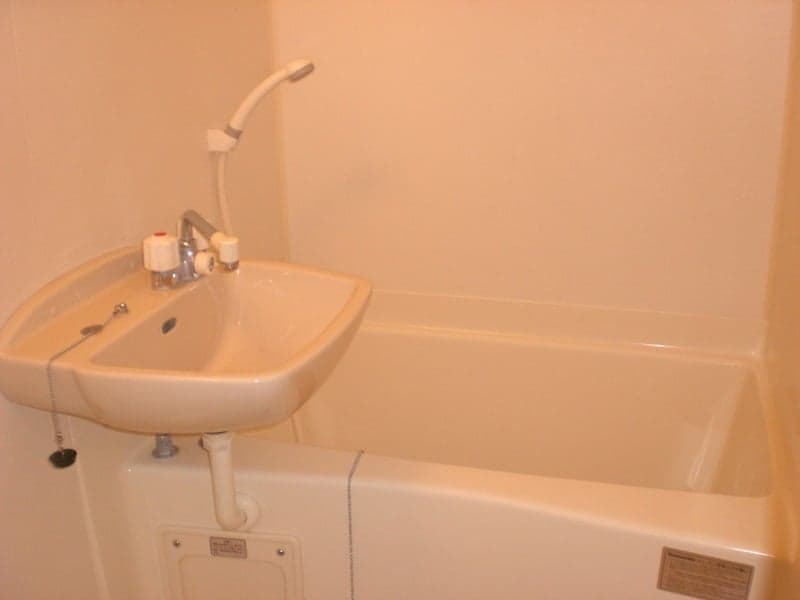 Room image 13