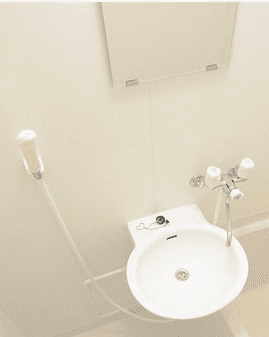 Room image 8
