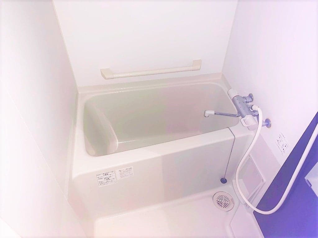 Room image 8