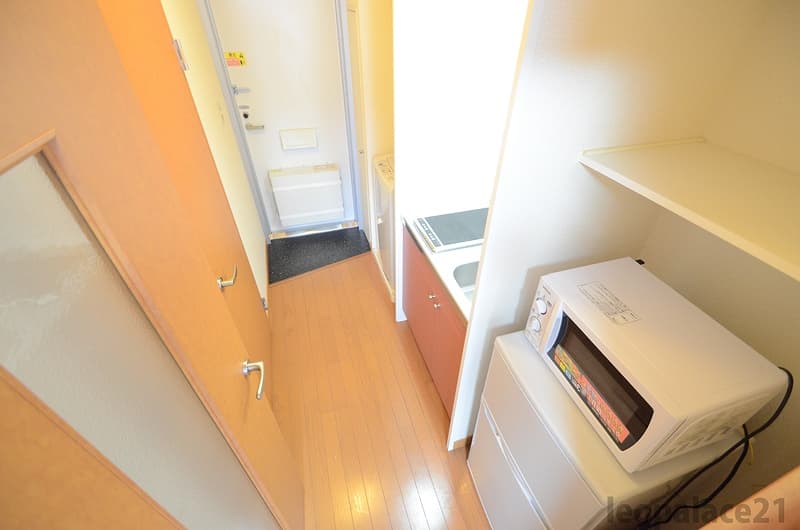 Room image 11