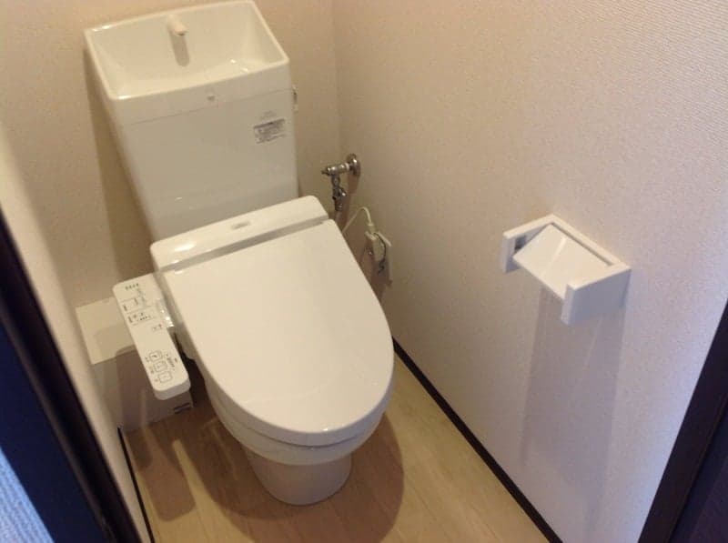 Room image 10