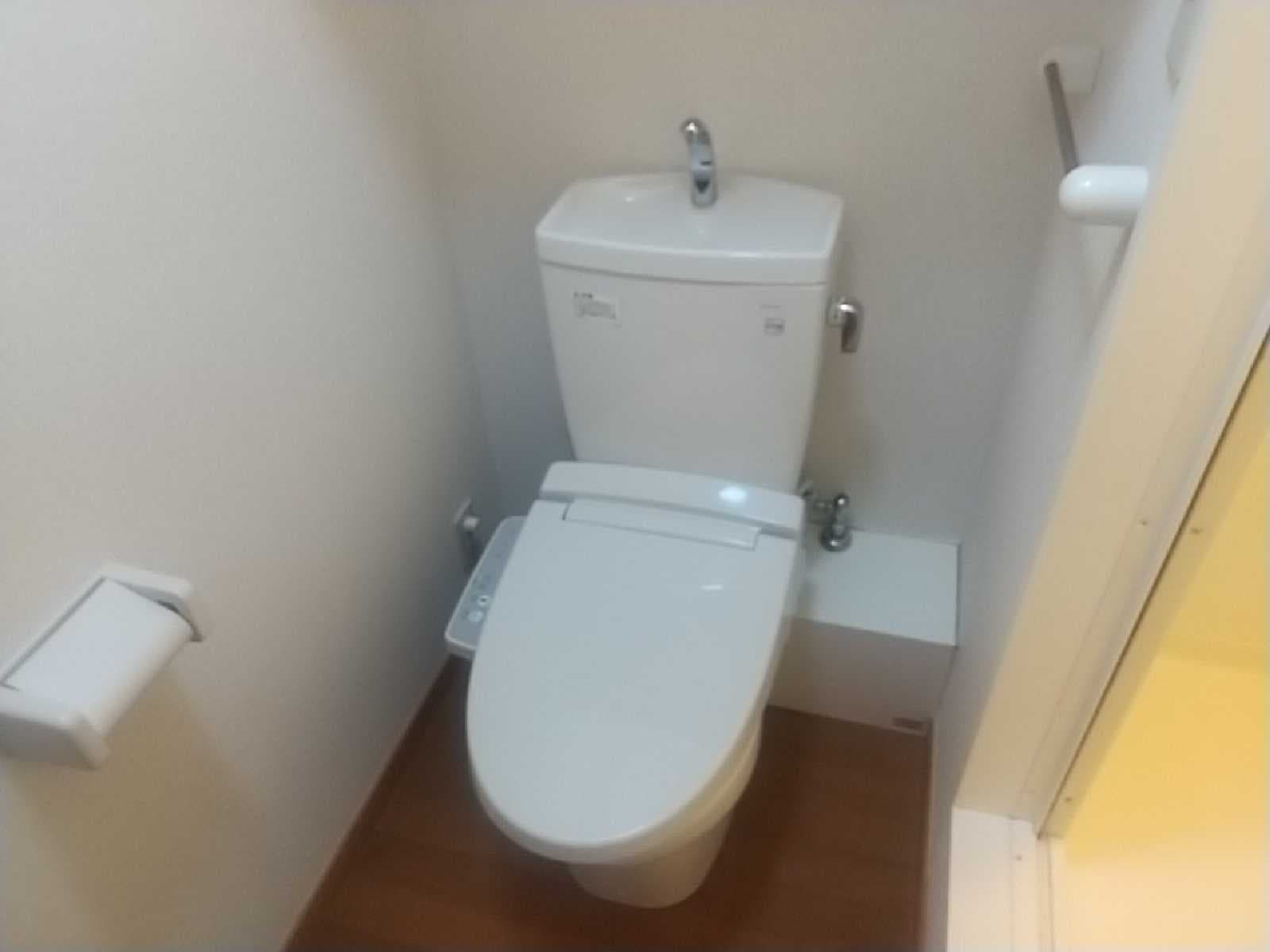 Room image 9