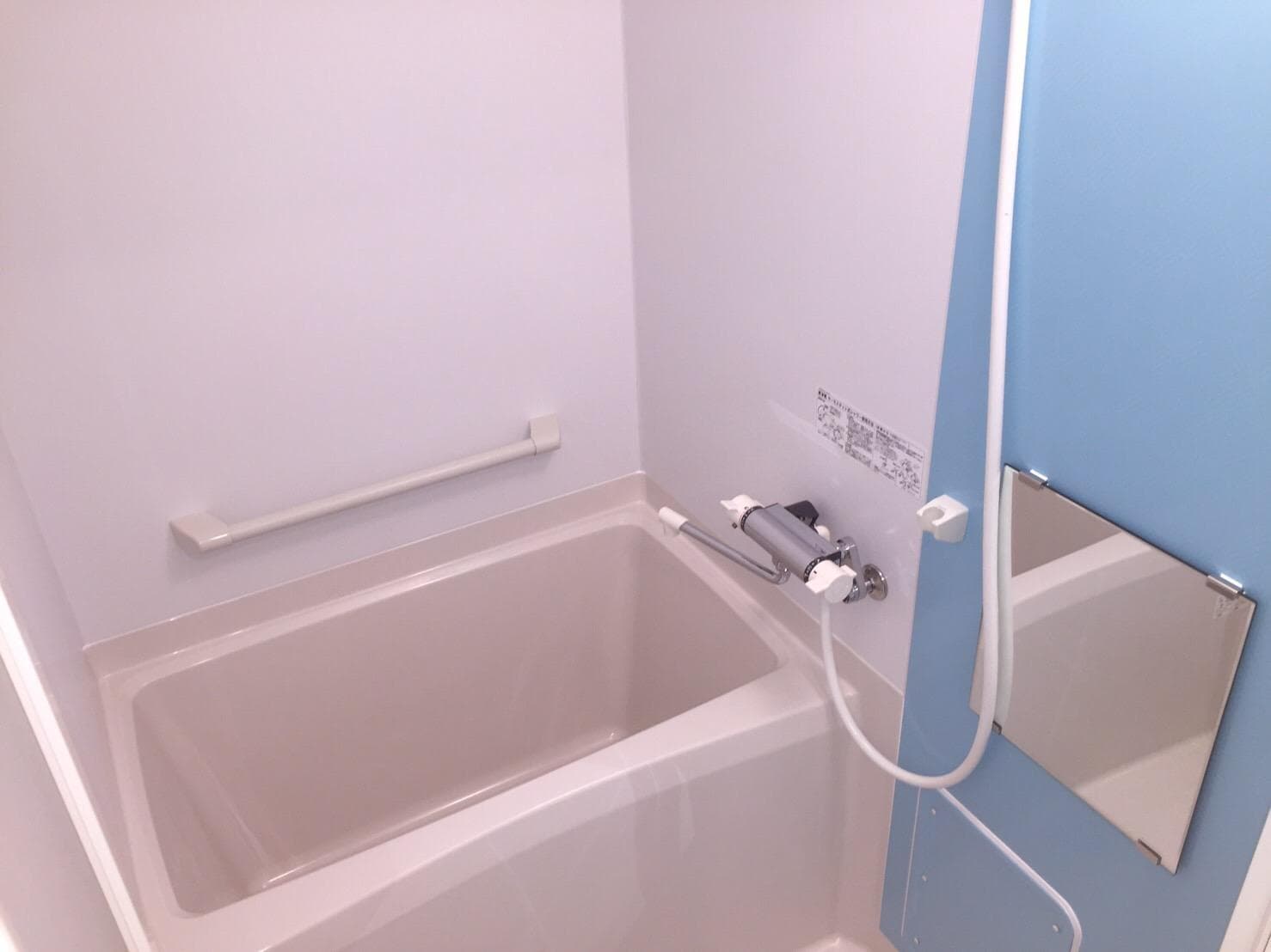 Room image 11