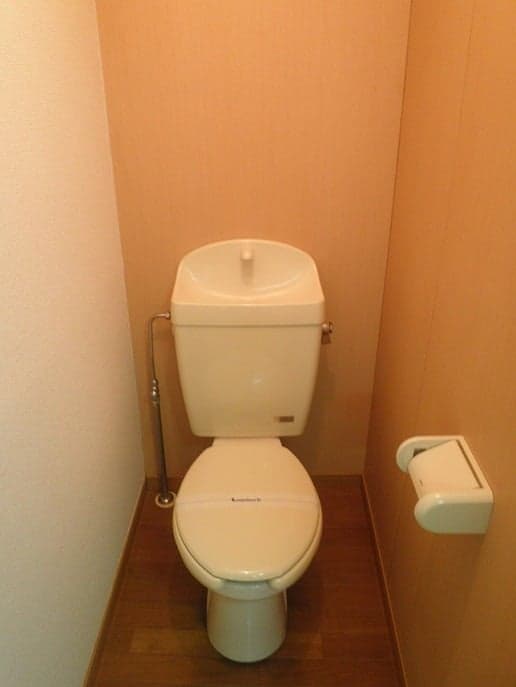 Room image 14