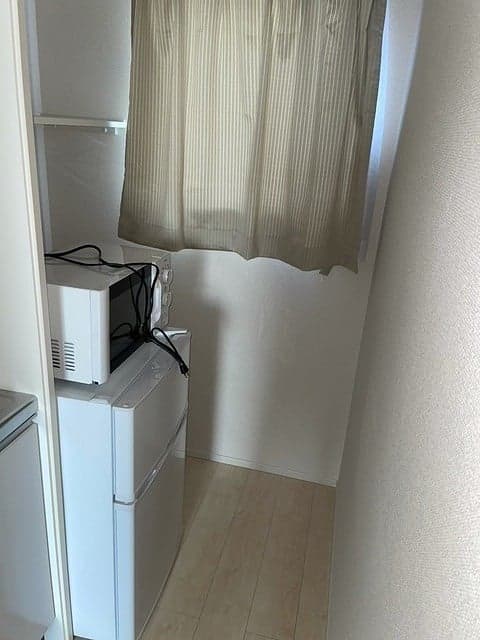 Room image 13