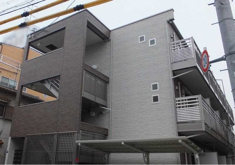 Main exterior of CLEINO Nozomi B
