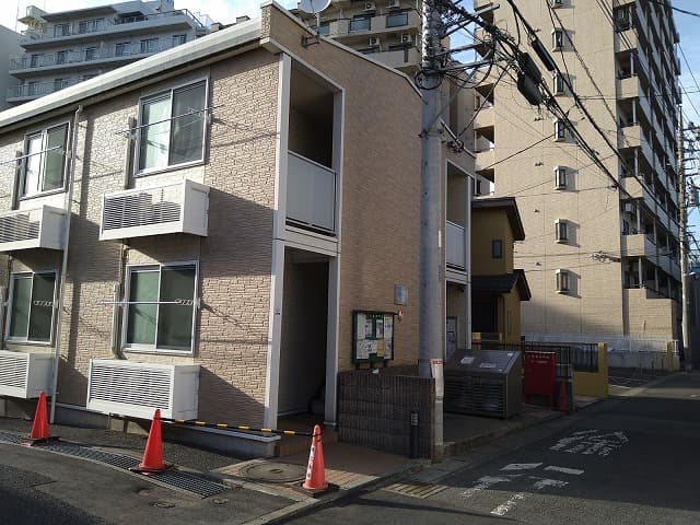 Room image 16