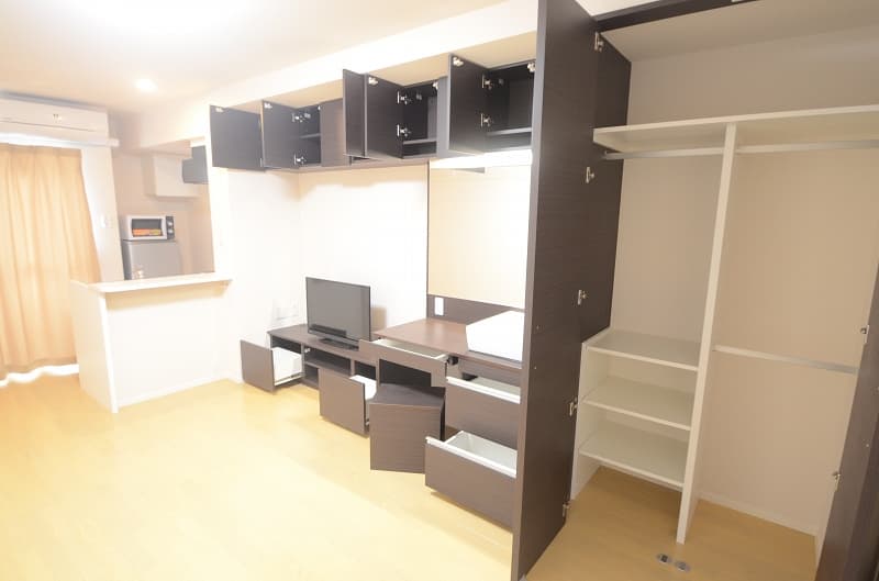 Room image 11