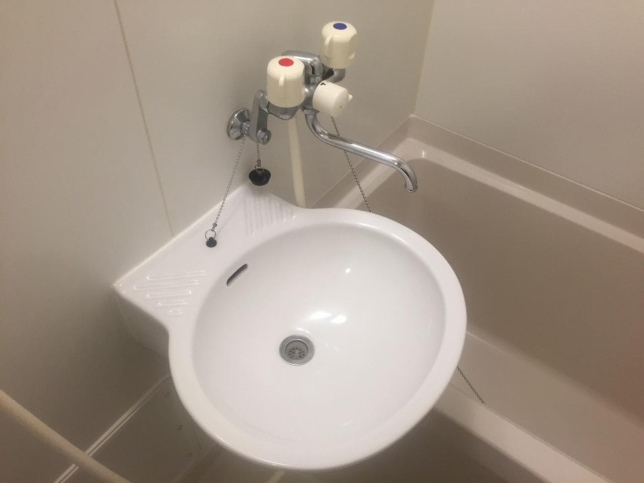 Room image 11