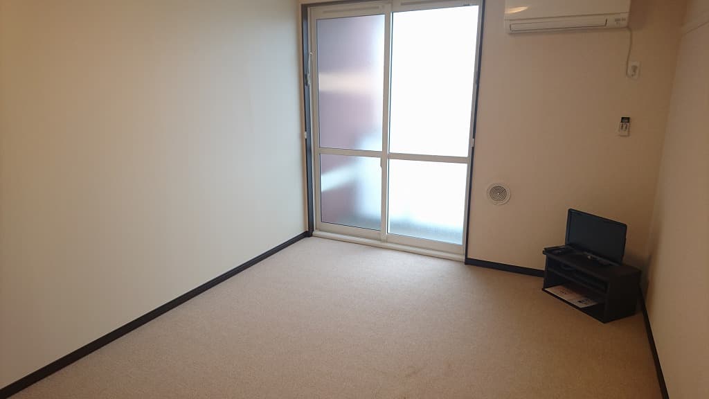 Room image 11