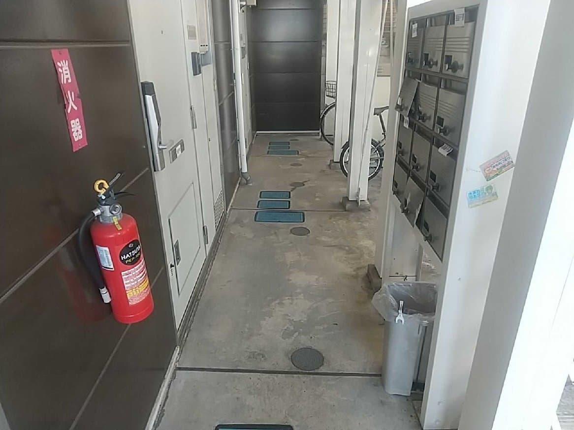 Room image 12