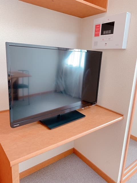 Room image 15