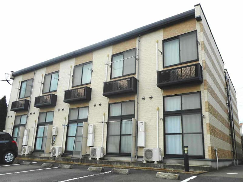Main exterior of leopalace Grace