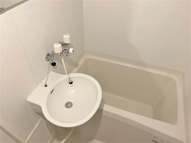 Room image 12