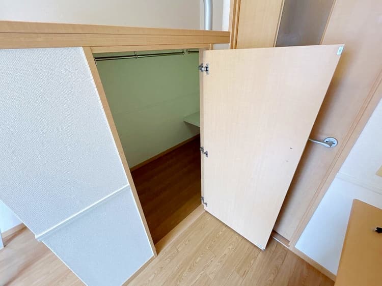 Room image 9
