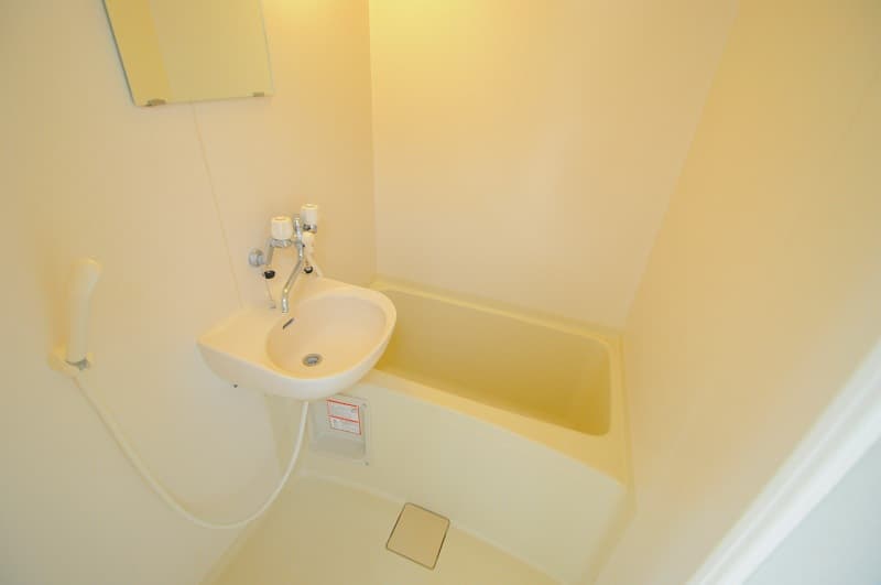 Room image 11