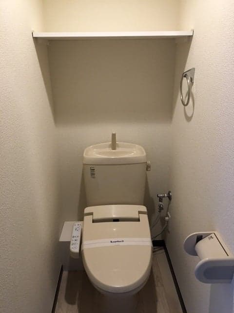 Room image 9