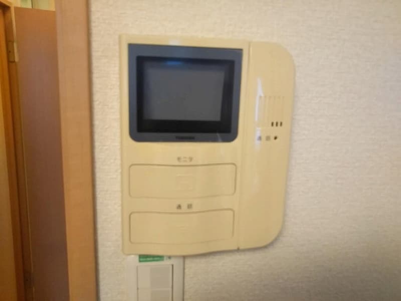 Room image 13