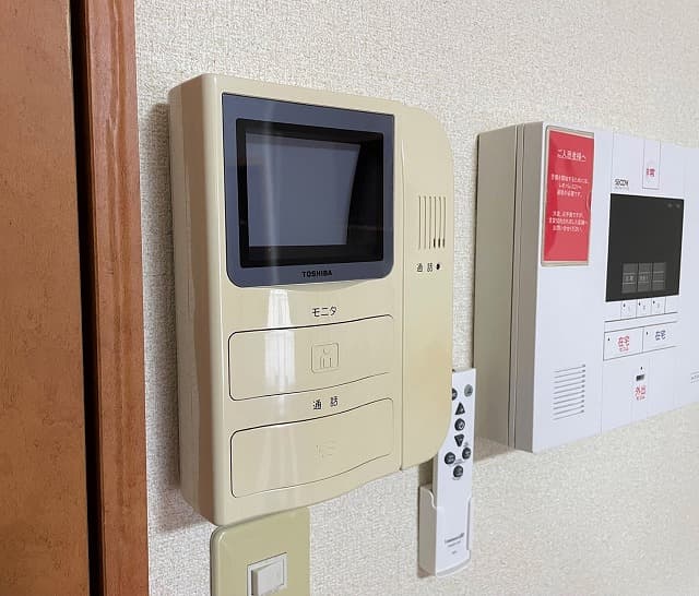 Room image 10
