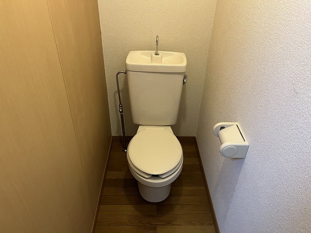 Room image 9