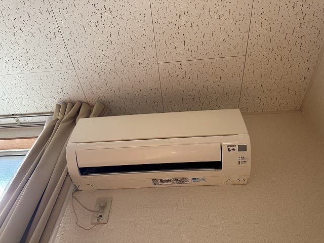 Room image 10