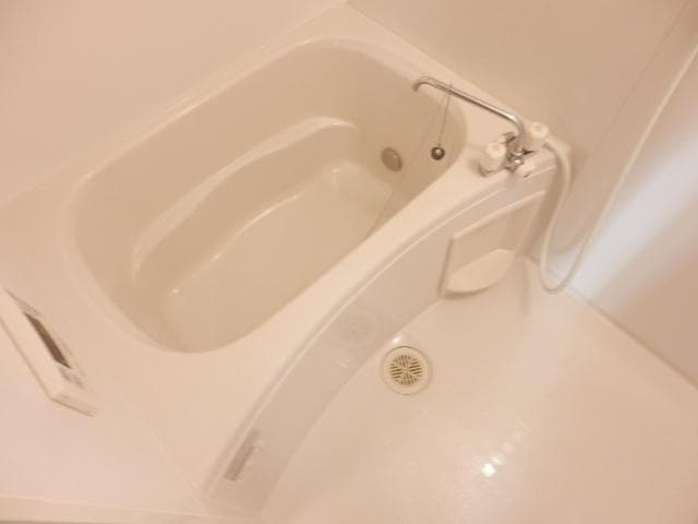 Room image 11