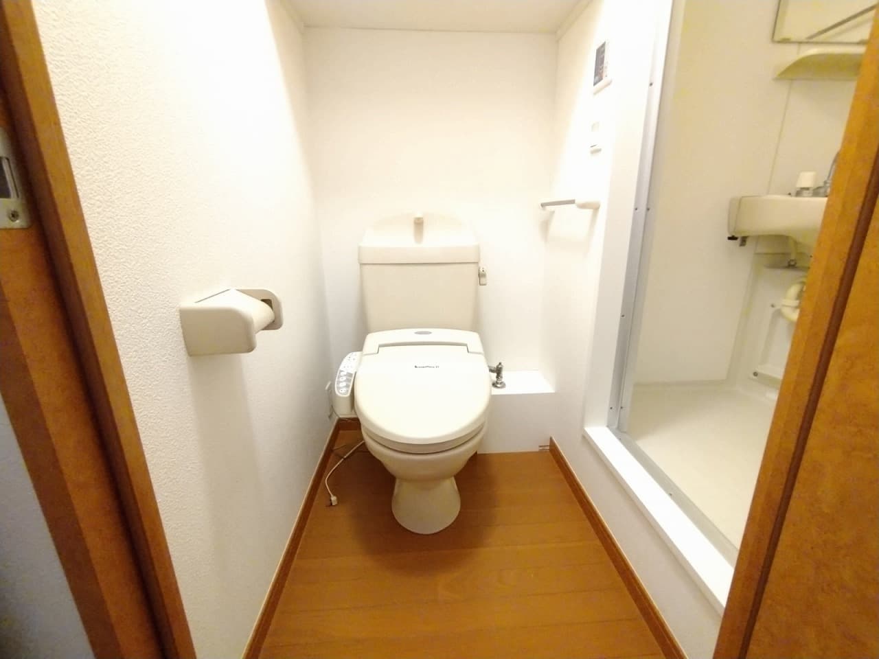 Room image 9