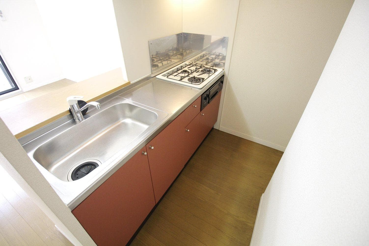 Room image 11