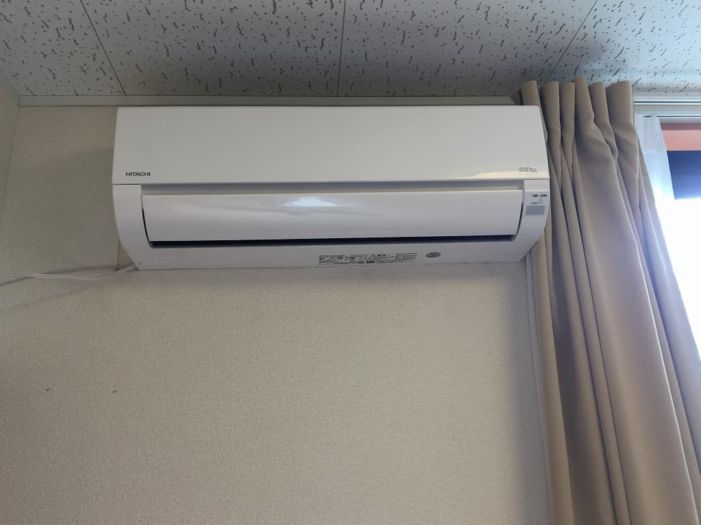 Room image 15