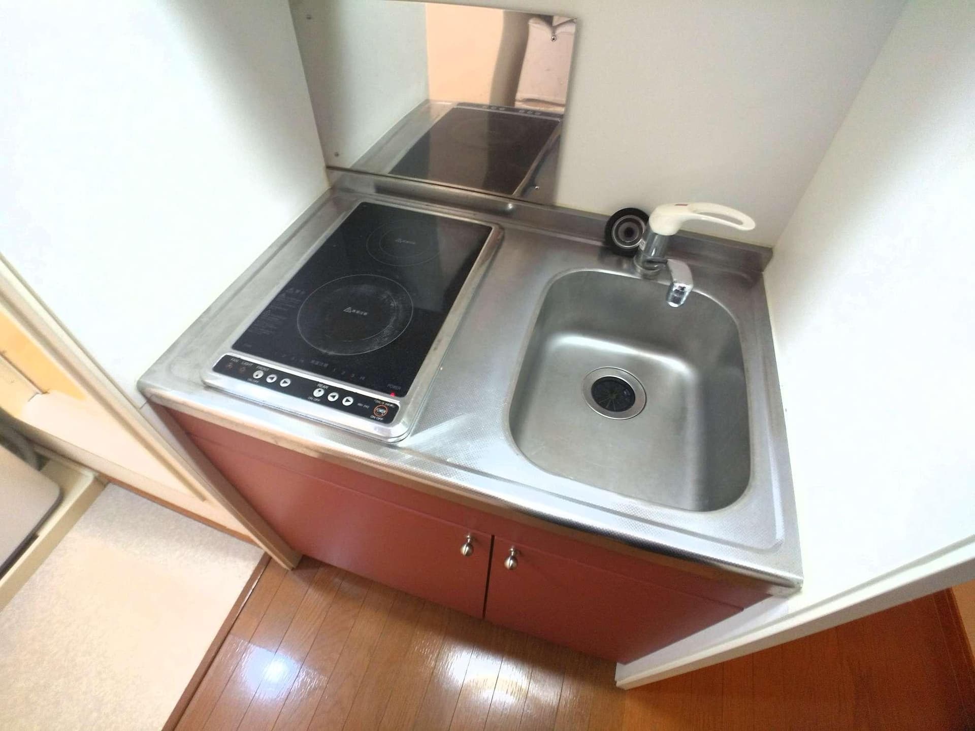 Room image 9