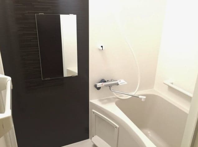 Room image 12