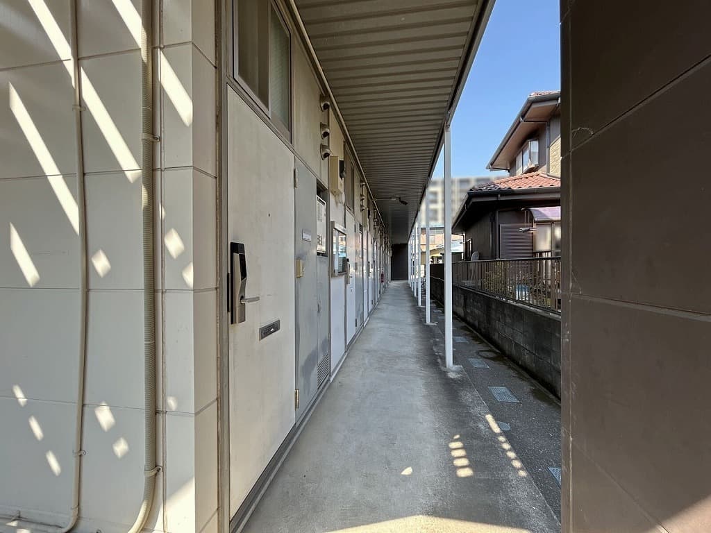 Room image 12