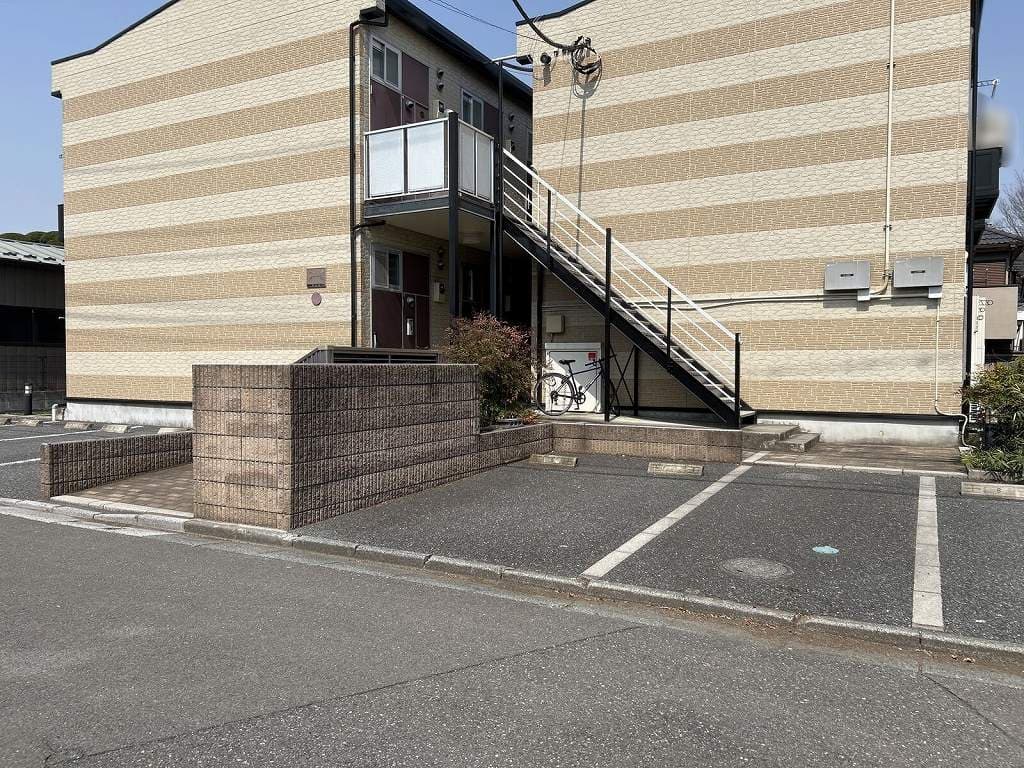 Room image 15