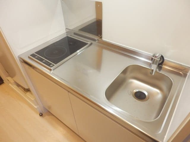 Room image 10