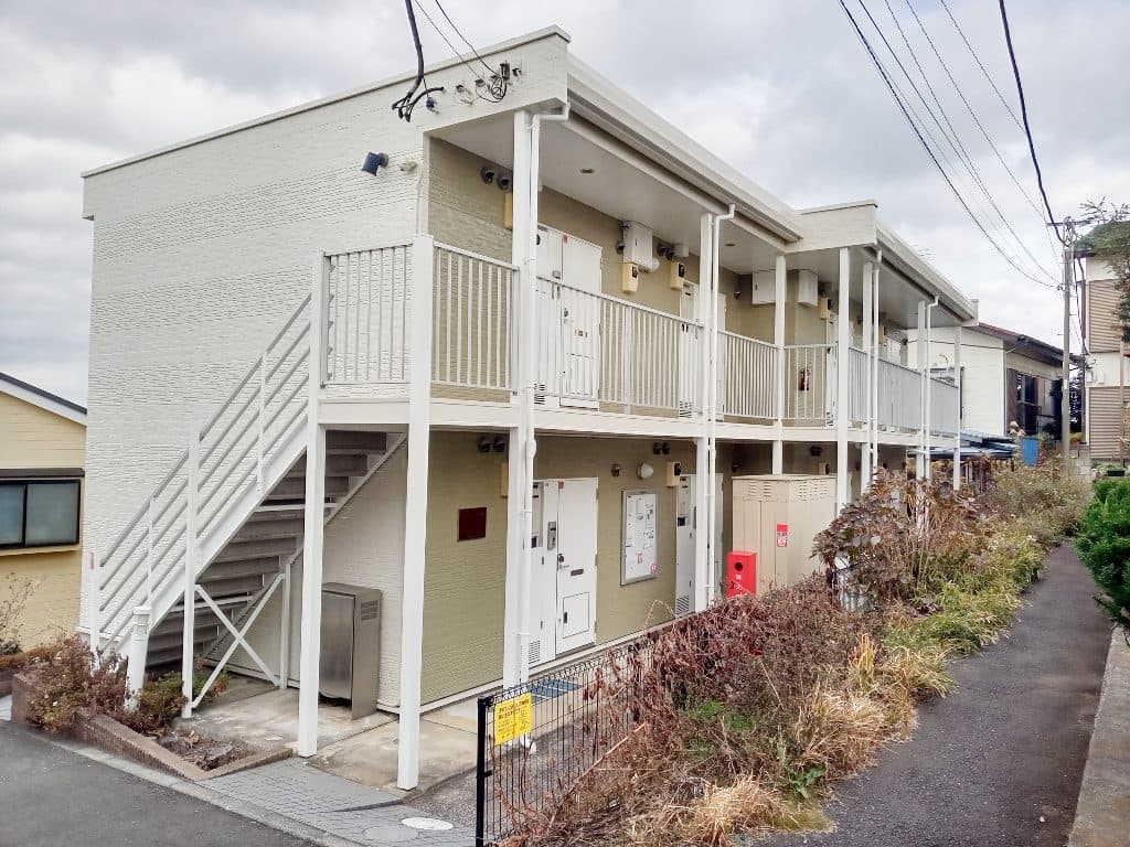 Main exterior of leopalace YOSHIDA
