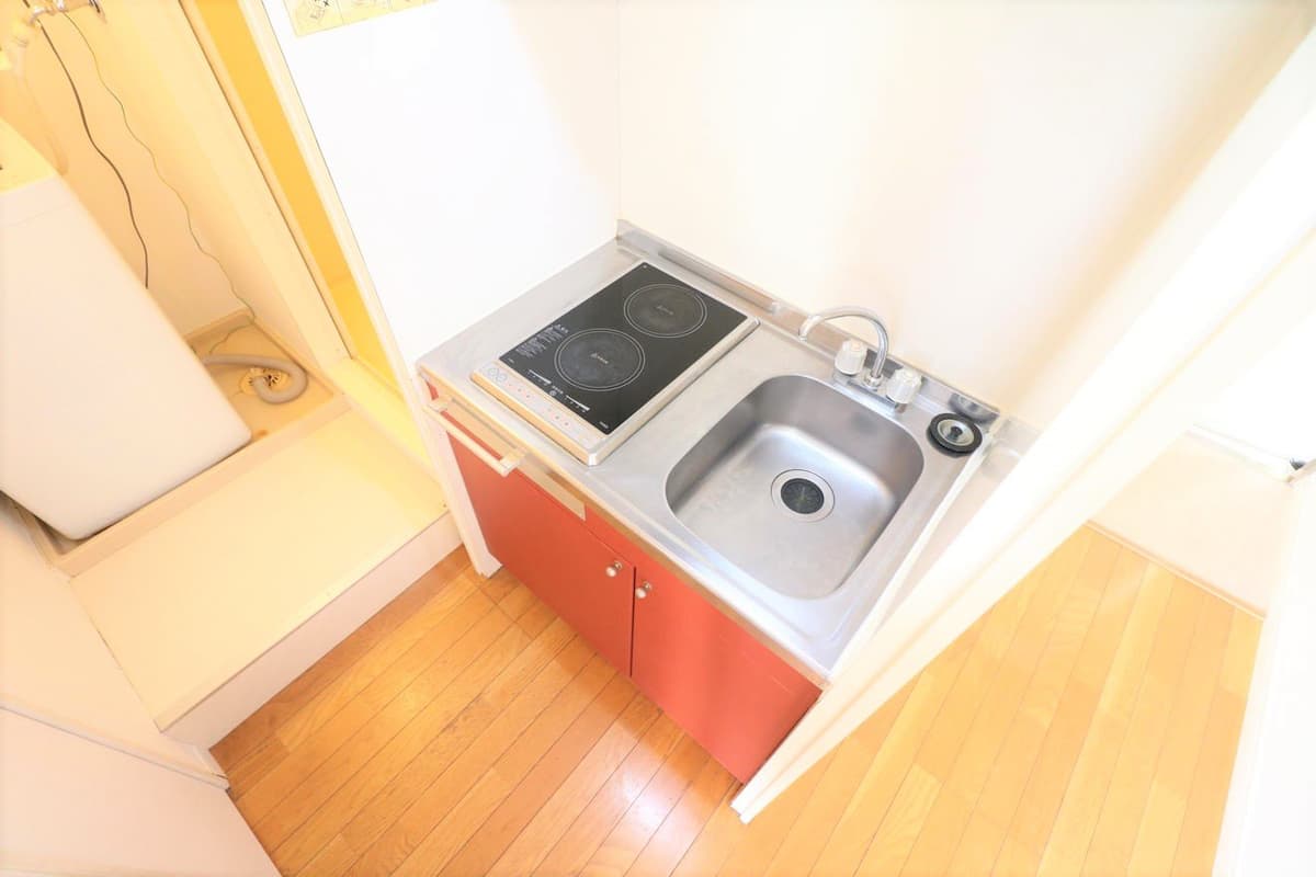 Room image 11