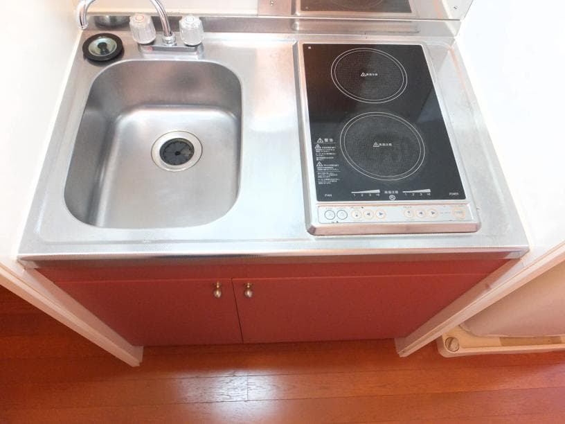 Room image 10