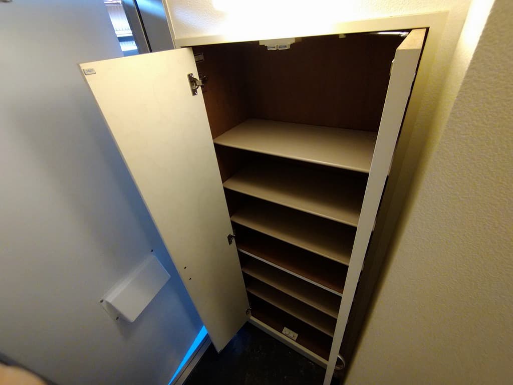 Room image 13