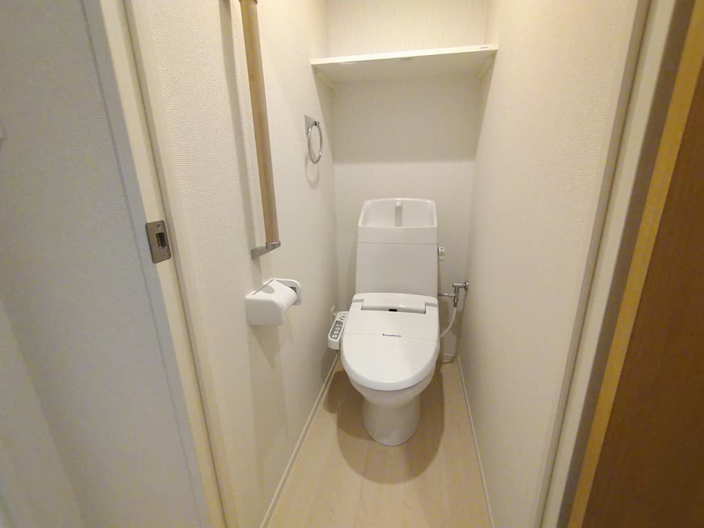 Room image 9